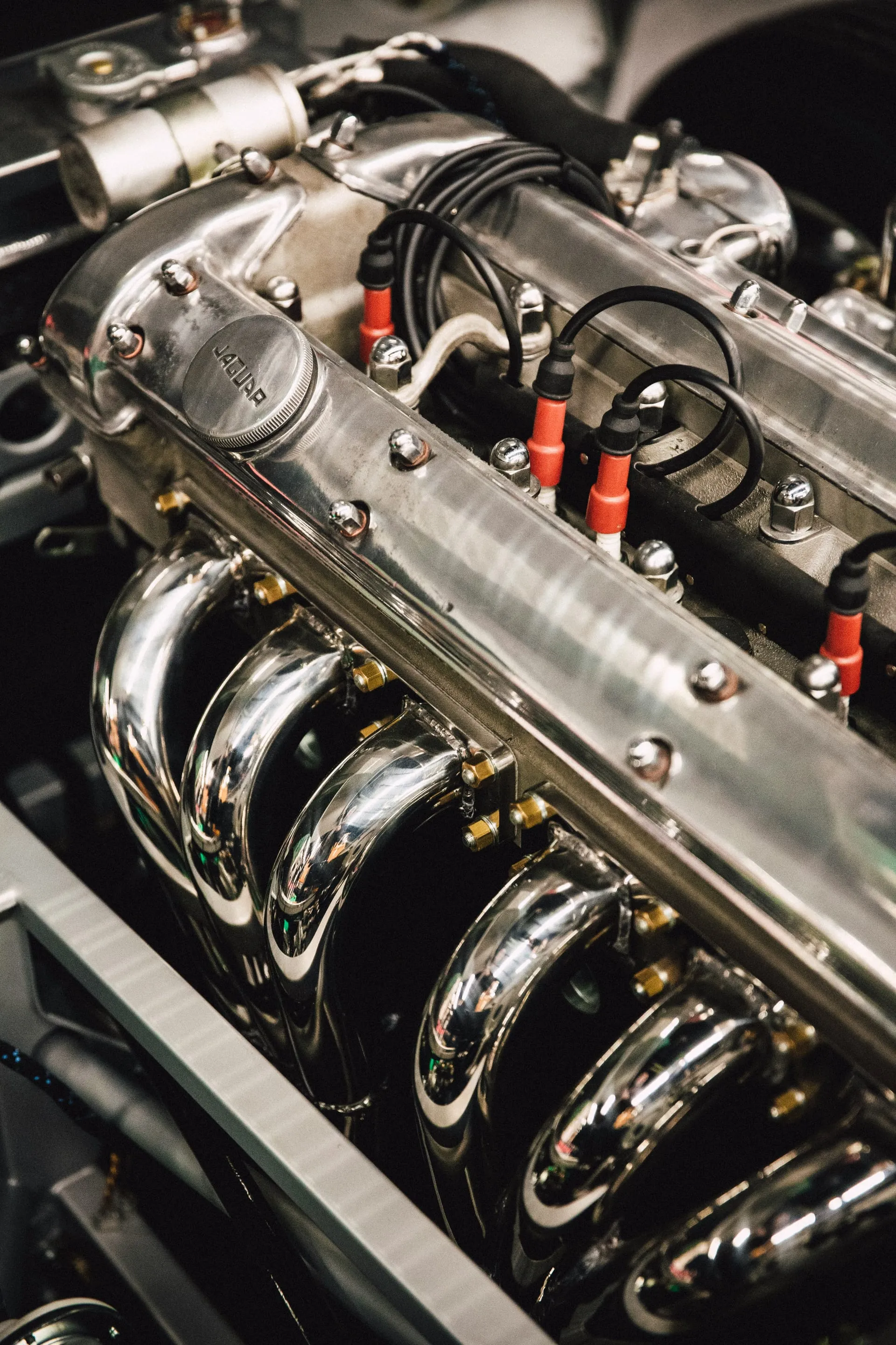 Automobile — shot peening sur pièces moteur, boîtes de transmission, vilebrequins, ressorts et châssis haute performance